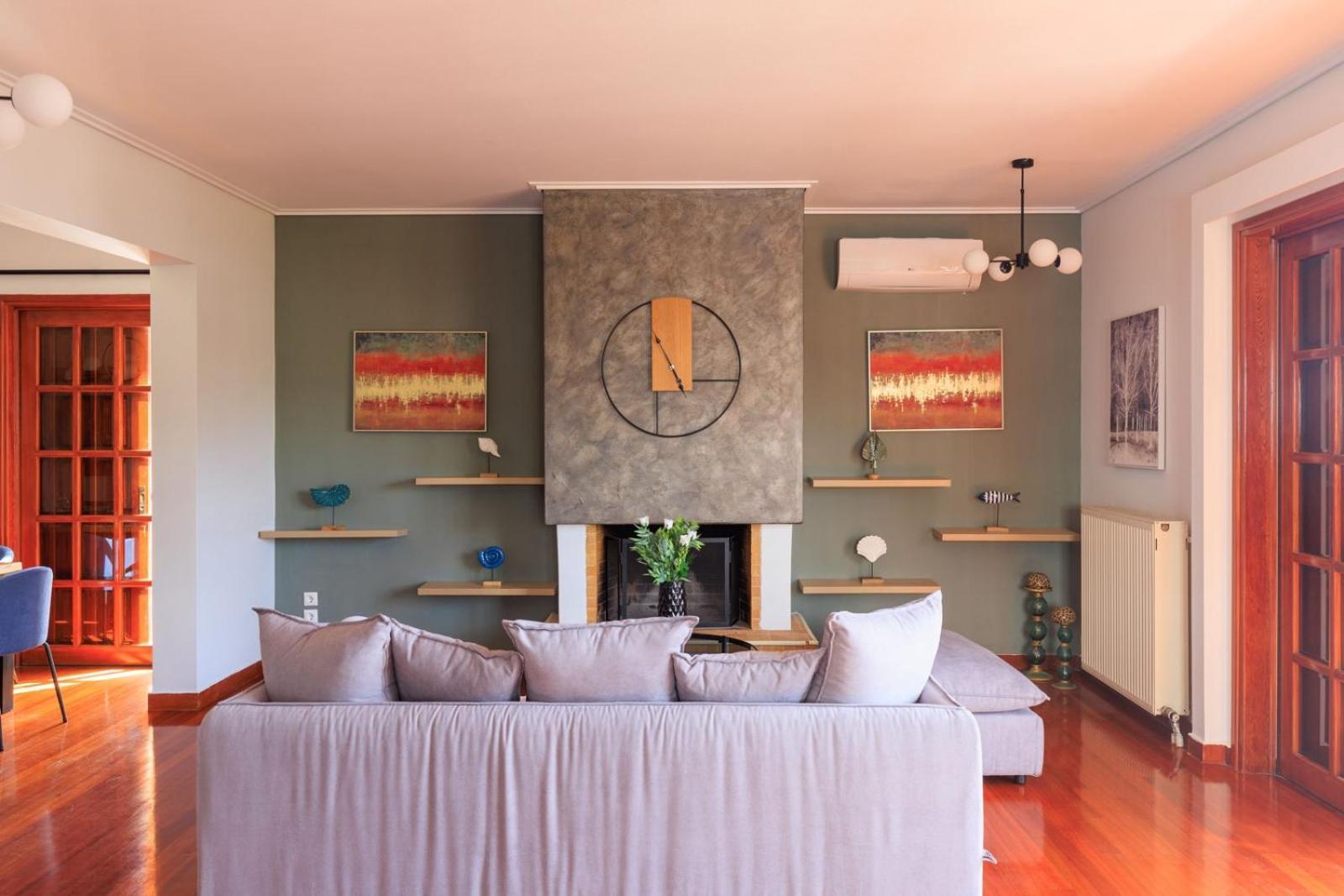 Aiolos Grand Super Lux Suite Kalamaki Alimos Near The Sea 雅典 外观 照片